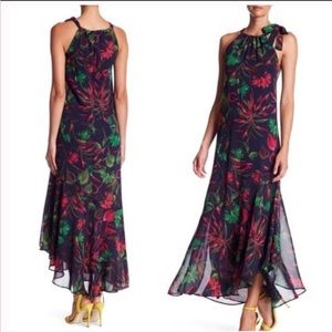 Just...Taylor Tropical Floral Dress